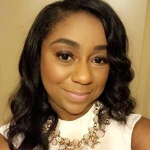 Meet your Posher, Nia